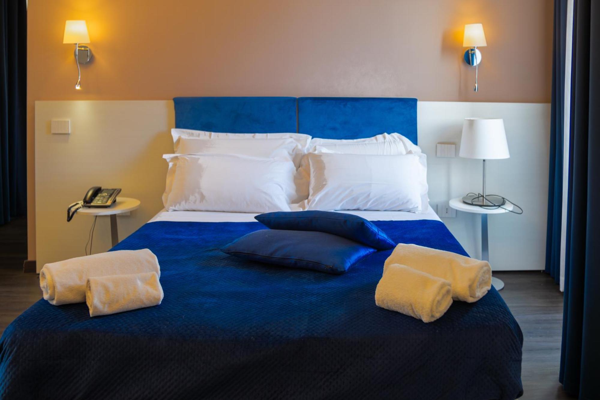 Palazzo Cappuccini Art Relais Otel Napoli Dış mekan fotoğraf