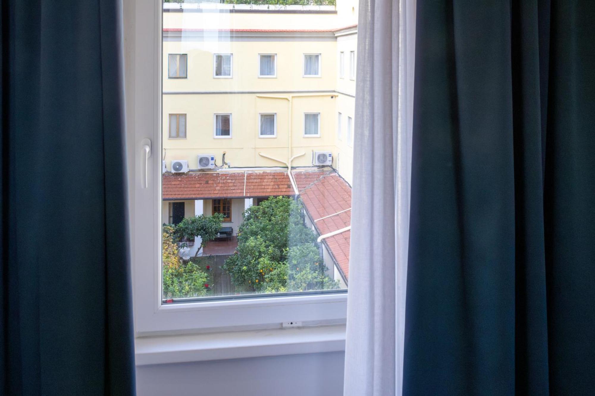 Palazzo Cappuccini Art Relais Otel Napoli Dış mekan fotoğraf