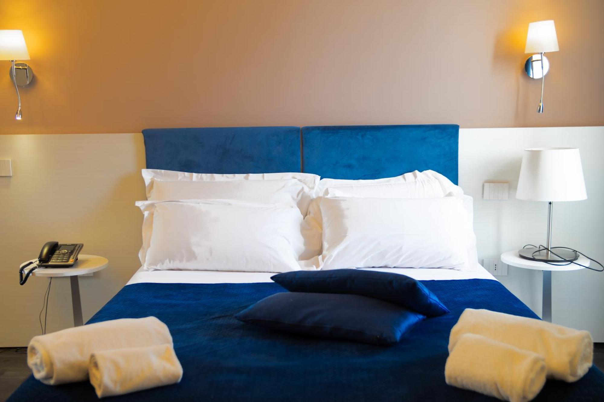 Palazzo Cappuccini Art Relais Otel Napoli Dış mekan fotoğraf