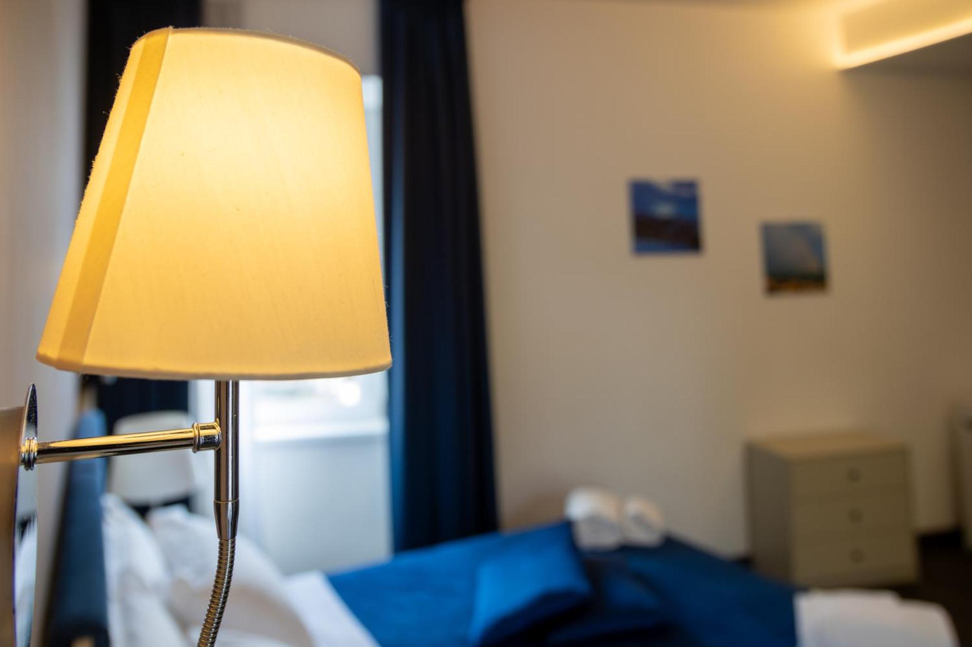 Palazzo Cappuccini Art Relais Otel Napoli Dış mekan fotoğraf